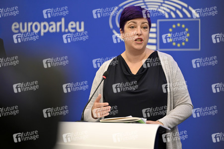 Pressekonferenz EU-Finanzierung für Ungarn gemäß der Rechtsstaatlichkeits-Konditionalitätsverordnung im EU-Parlament in Straßburg