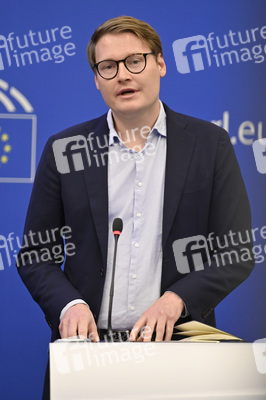 Pressekonferenz EU-Finanzierung für Ungarn gemäß der Rechtsstaatlichkeits-Konditionalitätsverordnung im EU-Parlament in Straßburg