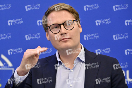 Pressekonferenz EU-Finanzierung für Ungarn gemäß der Rechtsstaatlichkeits-Konditionalitätsverordnung im EU-Parlament in Straßburg