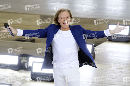 TV-Show 'Die große Schlagerstrandparty 2022 - Es geht wieder los!' in Gelsenkirchen