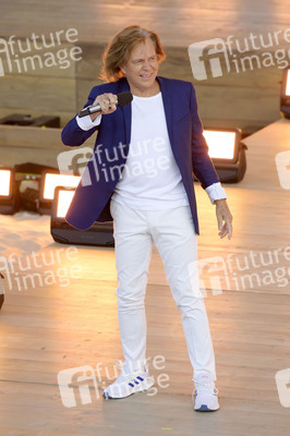 TV-Show 'Die große Schlagerstrandparty 2022 - Es geht wieder los!' in Gelsenkirchen