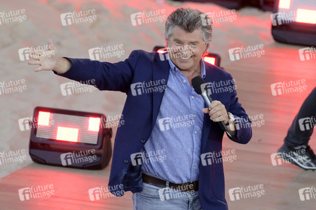 TV-Show 'Die große Schlagerstrandparty 2022 - Es geht wieder los!' in Gelsenkirchen