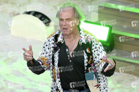 TV-Show 'Die große Schlagerstrandparty 2022 - Es geht wieder los!' in Gelsenkirchen