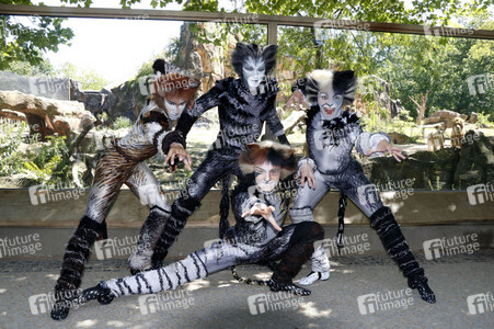 Fototermin mit den Jellicle-Cats aus dem Musical 'Cats' in Berlin