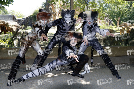 Fototermin mit den Jellicle-Cats aus dem Musical 'Cats' in Berlin