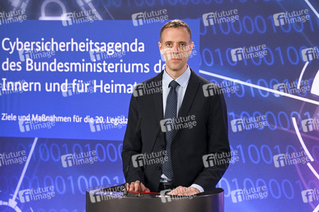 Pressekonferenz Vorstellung der Cybersicherheitsagenda des BMI in Berlin