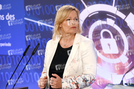 Pressekonferenz Vorstellung der Cybersicherheitsagenda des BMI in Berlin