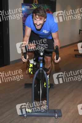 Launch des Cyclone und Rhythm Fitness-Programms in Hamburg