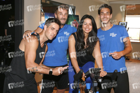 Launch des Cyclone und Rhythm Fitness-Programms in Hamburg