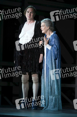 Theaterprobe 'Jedermann - Das Spiel vom Sterben des reichen Mannes' in Salzburg