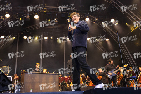 Konzert von Tim Bendzko und der Thüringer Philharmonie in Gotha