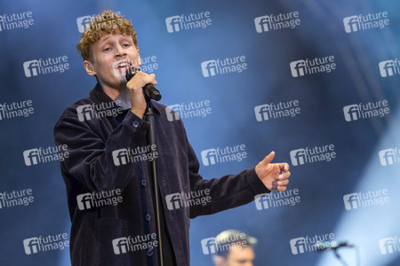 Konzert von Tim Bendzko und der Thüringer Philharmonie in Gotha