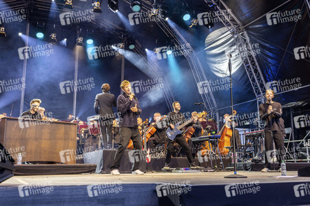 Konzert von Tim Bendzko und der Thüringer Philharmonie in Gotha