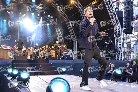 Konzert von Tim Bendzko und der Thüringer Philharmonie in Gotha