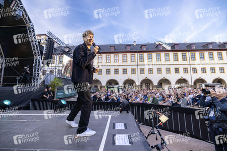 Konzert von Tim Bendzko und der Thüringer Philharmonie in Gotha