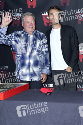 William Shatner Handprint Ceremony, San Diego Comic-Con International 2022