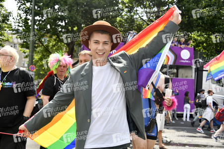 Christopher Street Day Parade 2022 in Berlin