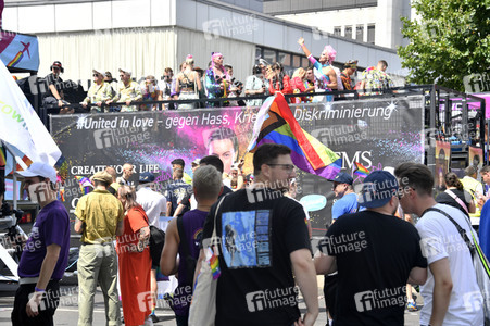 Christopher Street Day Parade 2022 in Berlin