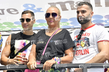 Christopher Street Day Parade 2022 in Berlin