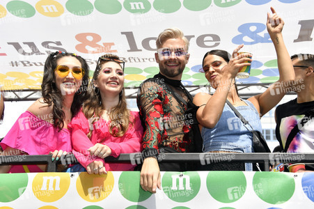 Christopher Street Day Parade 2022 in Berlin