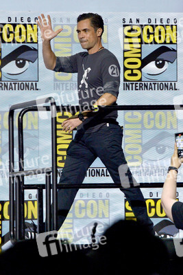 Podiumsgespräch 'Mayans M.C.', San Diego Comic-Con International 2022