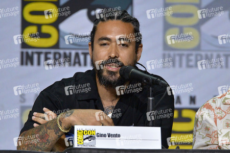 Podiumsgespräch 'Mayans M.C.', San Diego Comic-Con International 2022