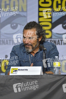 Podiumsgespräch 'Mayans M.C.', San Diego Comic-Con International 2022