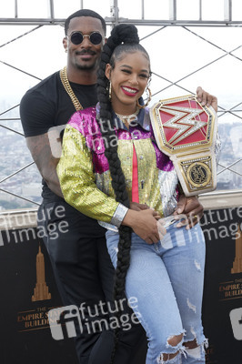 Fototermin mit Bianca Belair und Montez Ford in New York