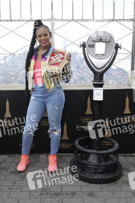 Fototermin mit Bianca Belair und Montez Ford in New York