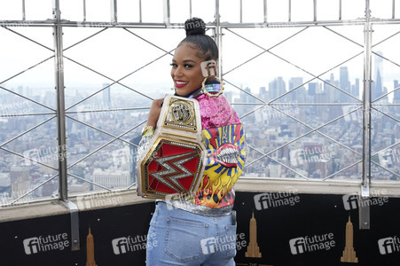 Fototermin mit Bianca Belair und Montez Ford in New York