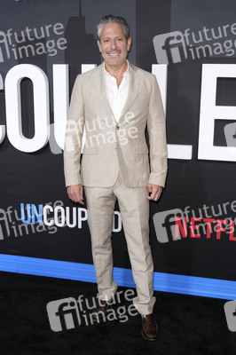 Serienpremiere 'Uncoupled' in New York