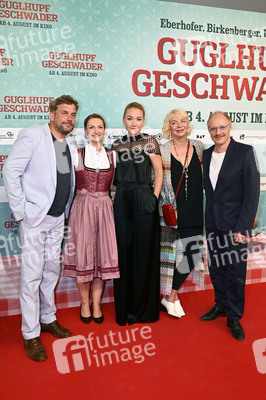 Filmpremiere 'Guglhupfgeschwader' in München