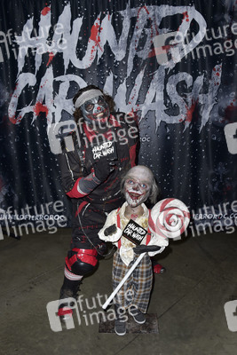 Midsummer Scream Convention in Long Beach