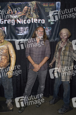 Midsummer Scream Convention in Long Beach