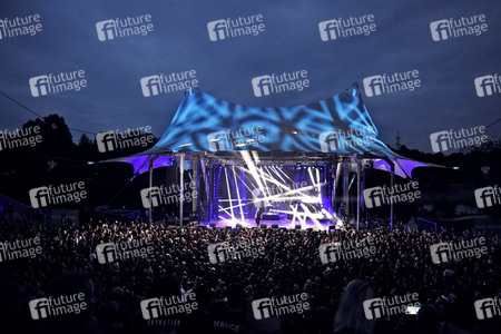 Konzert von VNV Nation in Gelsenkirchen