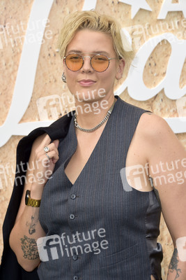 Serienpremiere 'A League of Their Own' in Los Angeles