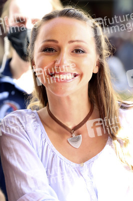 Autogrammstunde der Karl-May-Festspiele in Bad Segeberg