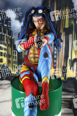 GEEK ART Collection No. 5 - Bodypainting and Transformaking