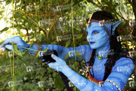 GEEK ART Collection No. 5 - Bodypainting and Transformaking