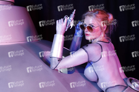 GEEK ART Collection No. 5 - Bodypainting and Transformaking