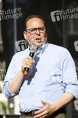 Sommerfest 'Schlager trifft   Pop' in Essen