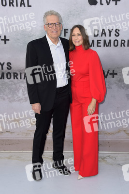 Serienpremiere 'Memorial Hospital - Die Tage nach Hurrikan Katrina' in Los Angeles