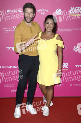 Filmpremiere 'Jagdsaison' In Berlin