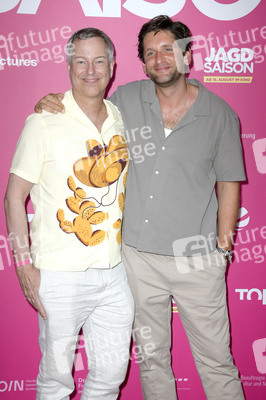 Filmpremiere 'Jagdsaison' In Berlin