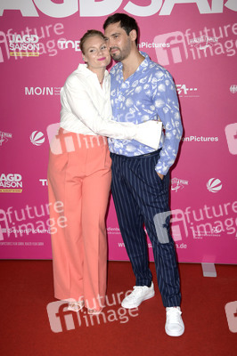 Filmpremiere 'Jagdsaison' In Berlin