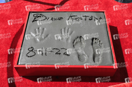 Hand and Footprint Ceremony mit Diane Keaton in Los Angeles