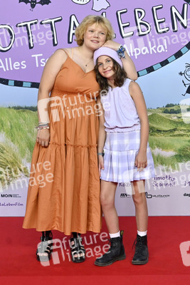 Filmpremiere 'Mein Lotta-Leben - Alles Tschaka mit Alpaka!' in Köln