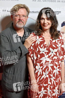 Eröffnung der Filmmesse Köln mit Filmpremiere 'Der Nachname' in Köln