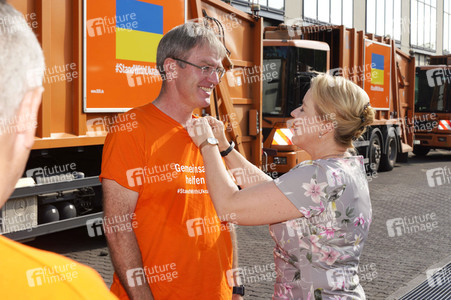 Franziska Giffey bei einer Spendenaktion für Kiew in Berlin