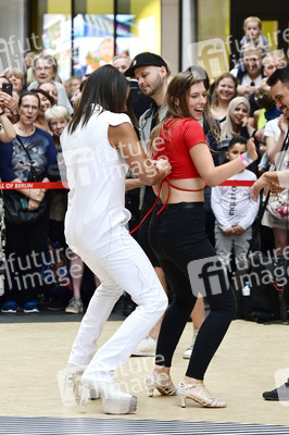 Dance Contest mit Let's Dance Stars in Berlin